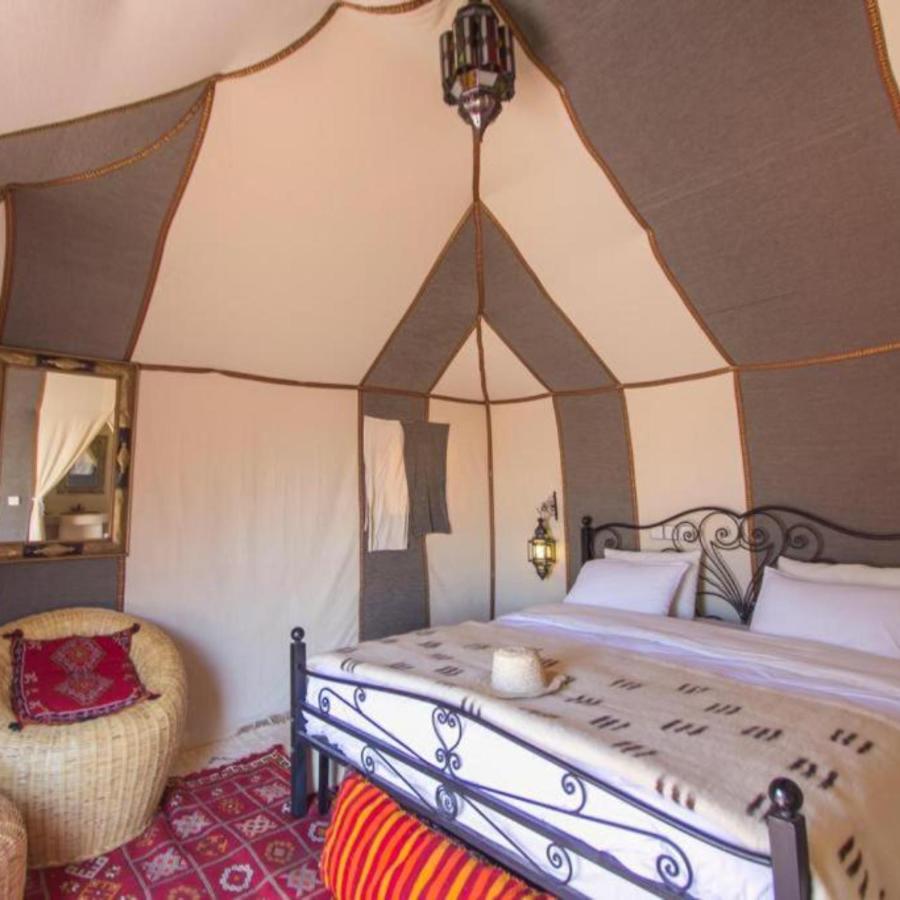 Готель Berber Soul Luxury Camp Мерзуга Екстер'єр фото